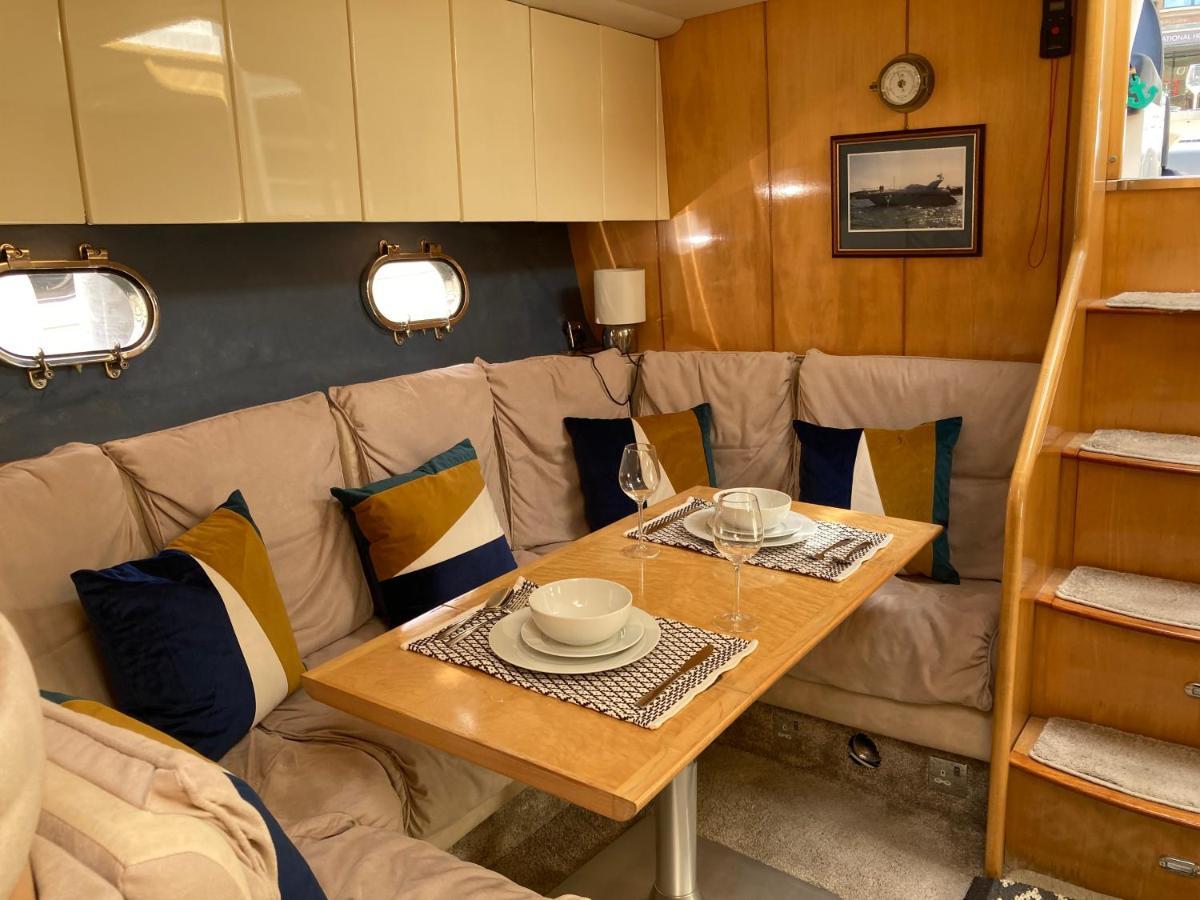 לונדון Entire Boat At St Katherine Docks 2 Available Select Using Room Options מראה חיצוני תמונה
