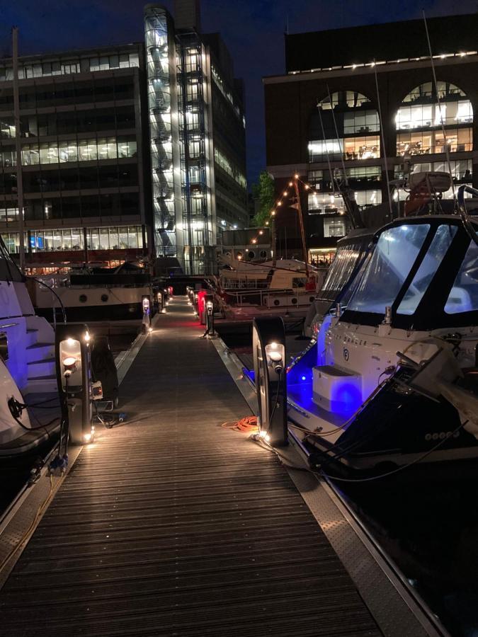 לונדון Entire Boat At St Katherine Docks 2 Available Select Using Room Options מראה חיצוני תמונה