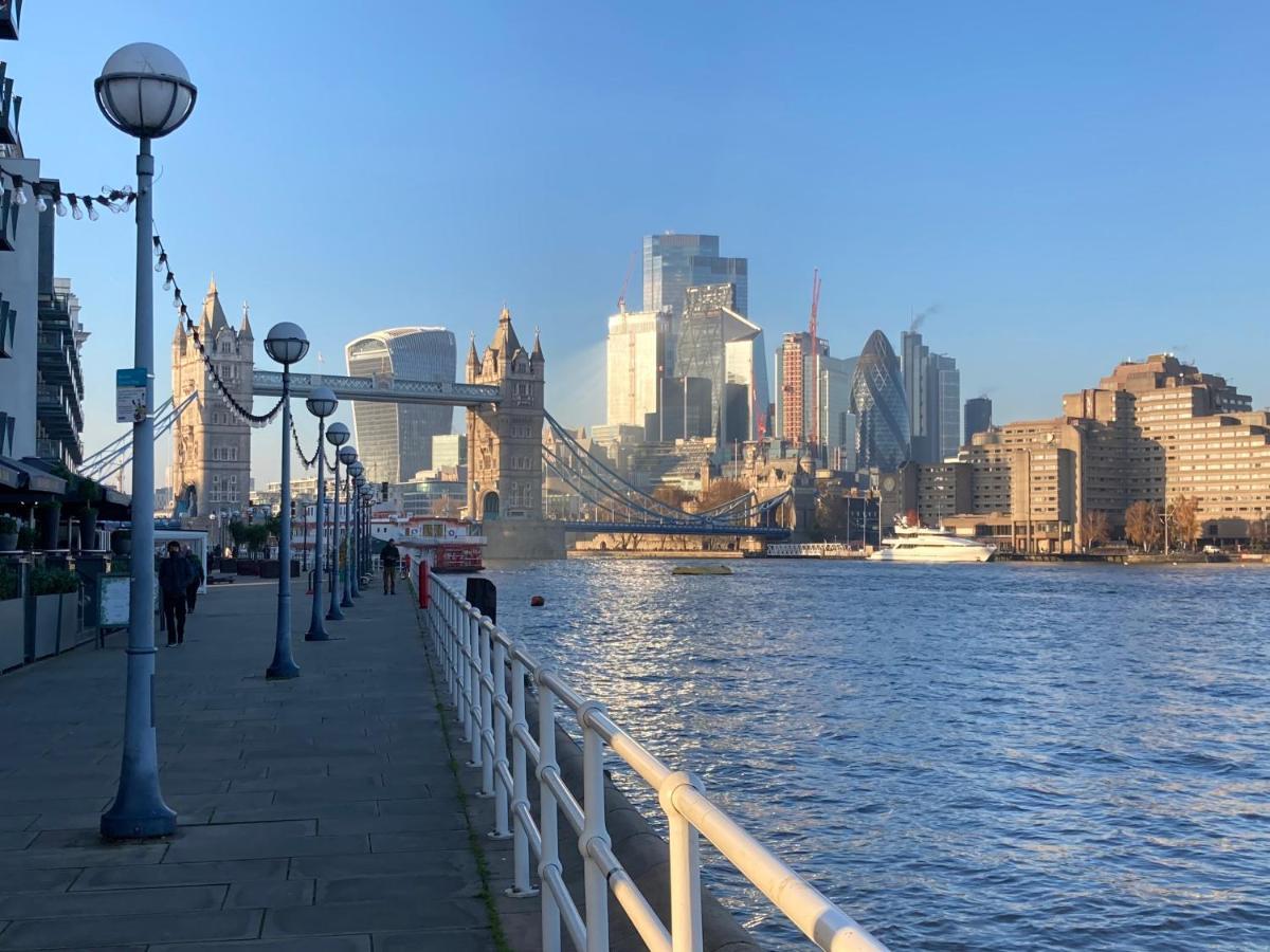 לונדון Entire Boat At St Katherine Docks 2 Available Select Using Room Options מראה חיצוני תמונה