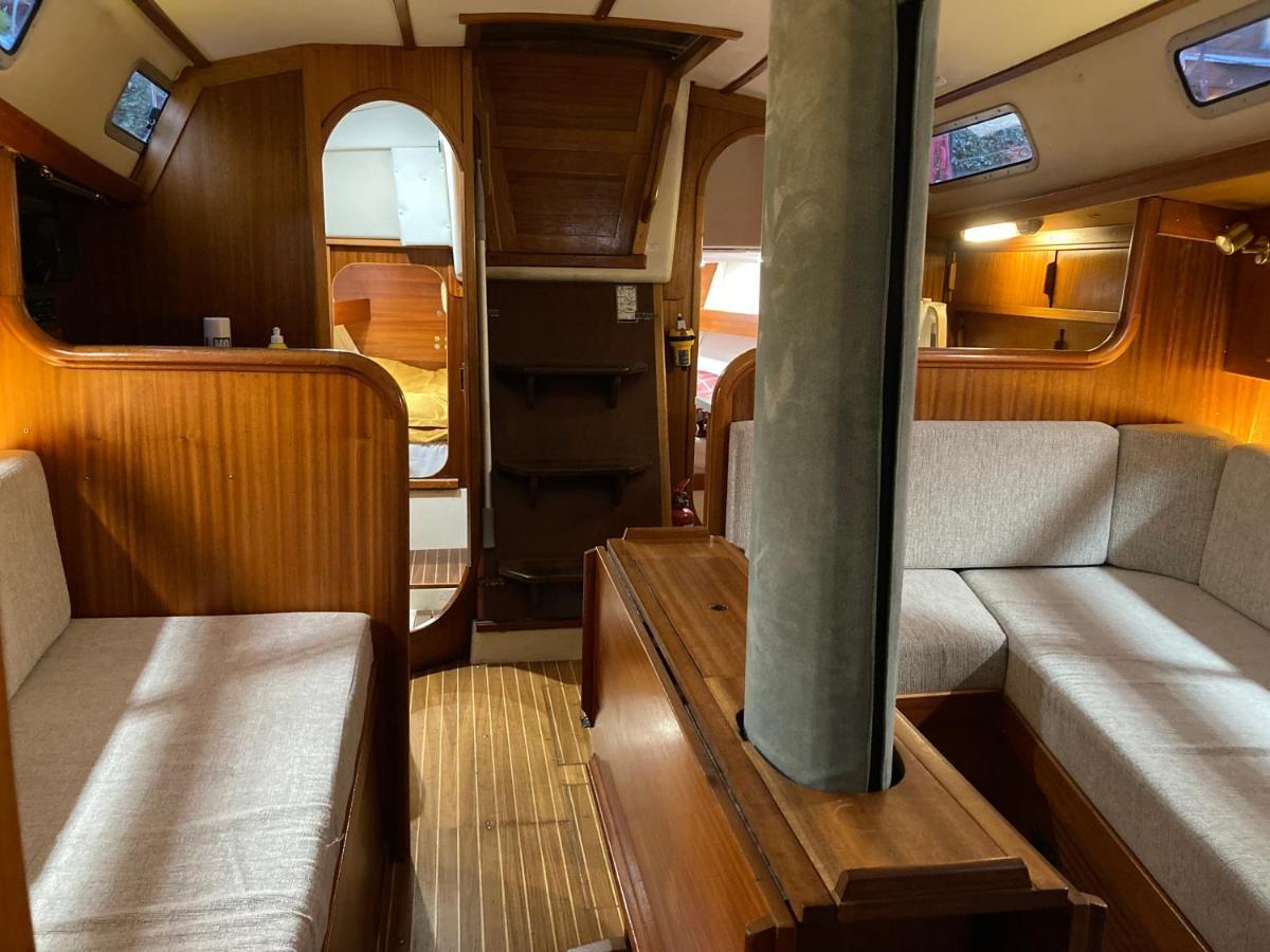 לונדון Entire Boat At St Katherine Docks 2 Available Select Using Room Options מראה חיצוני תמונה