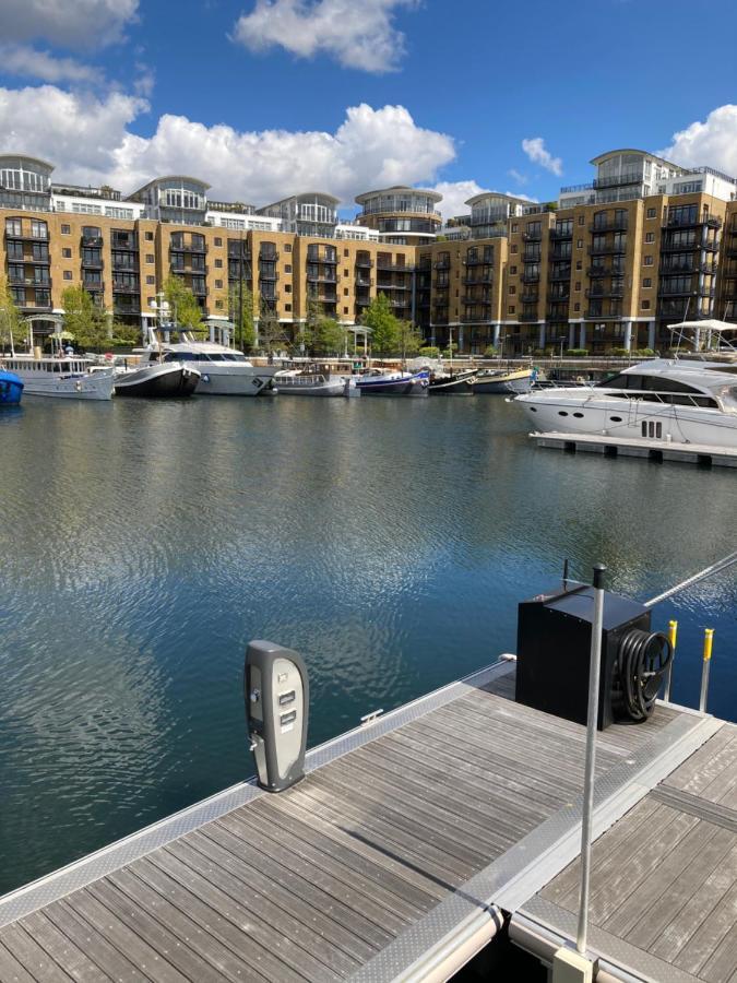 לונדון Entire Boat At St Katherine Docks 2 Available Select Using Room Options מראה חיצוני תמונה