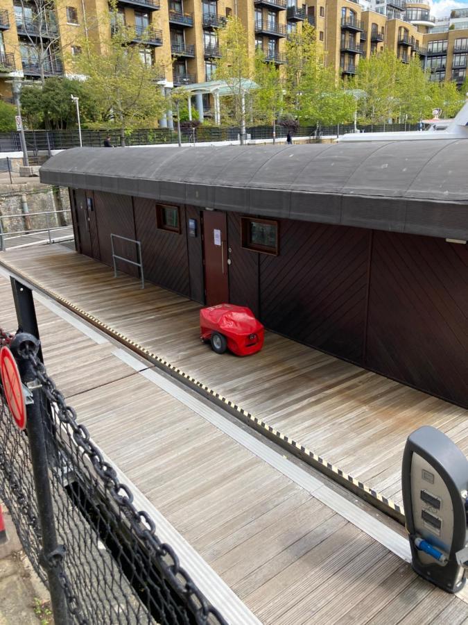 לונדון Entire Boat At St Katherine Docks 2 Available Select Using Room Options מראה חיצוני תמונה