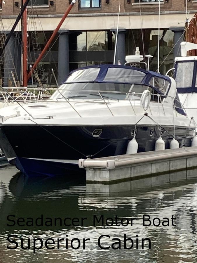 לונדון Entire Boat At St Katherine Docks 2 Available Select Using Room Options מראה חיצוני תמונה